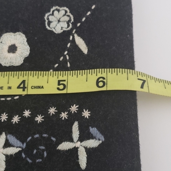 Wool Embroidered Small 7" Grey Handbag NWT - Picture 8 of 9